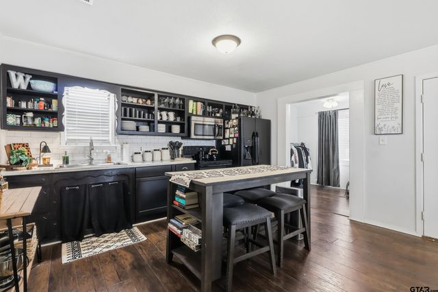 1775 CR 1342, Pittsburg, TX 75686