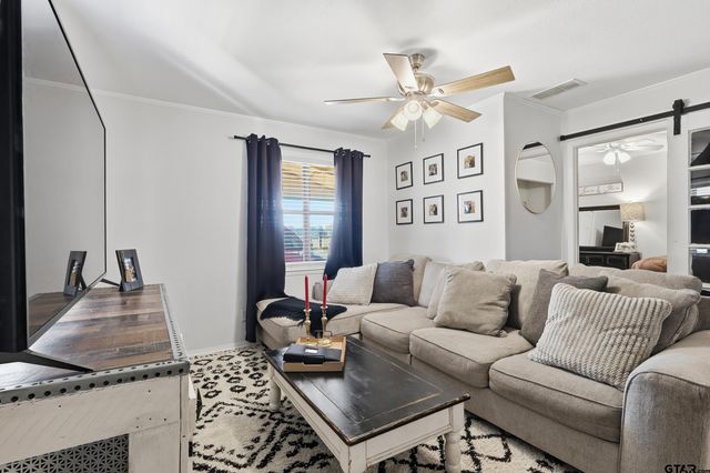 1775 CR 1342, Pittsburg, TX 75686