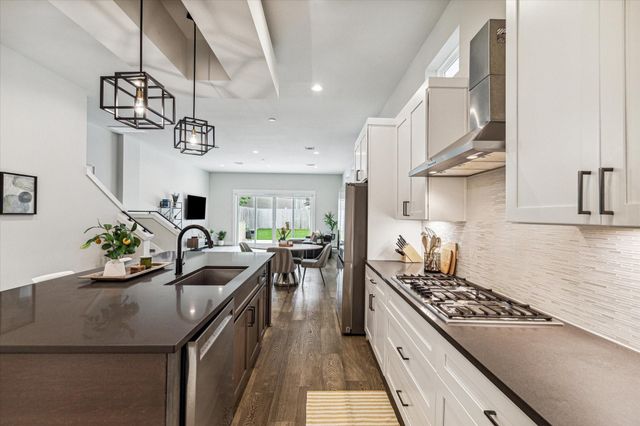 620 W 25th Street, Houston, TX 77008