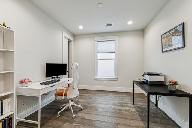 620 W 25th Street, Houston, TX 77008