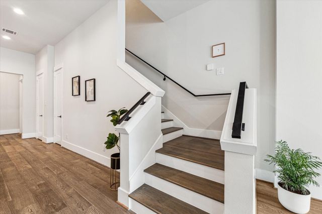 620 W 25th Street, Houston, TX 77008