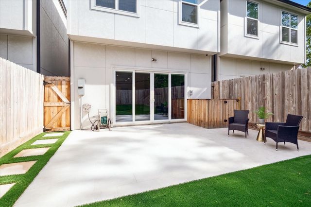 620 W 25th Street, Houston, TX 77008