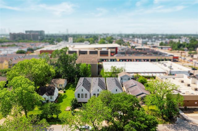 620 W 25th Street, Houston, TX 77008