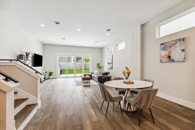 620 W 25th Street, Houston, TX 77008