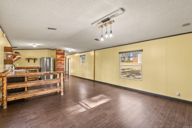 118 Chalet Circle, Fairfield Bay, AR 72088