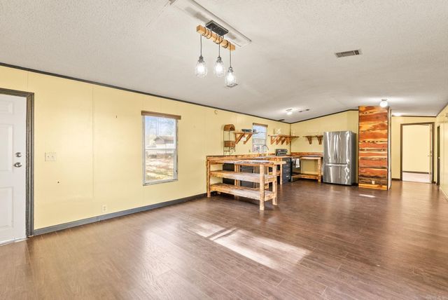 118 Chalet Circle, Fairfield Bay, AR 72088