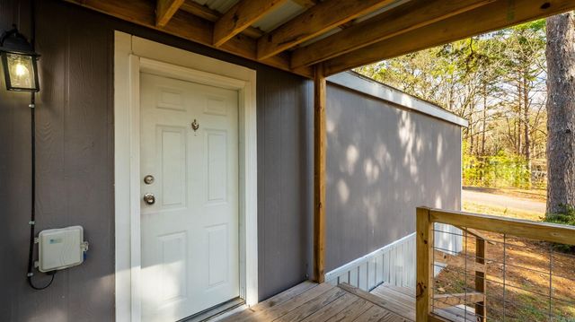 118 Chalet Circle, Fairfield Bay, AR 72088