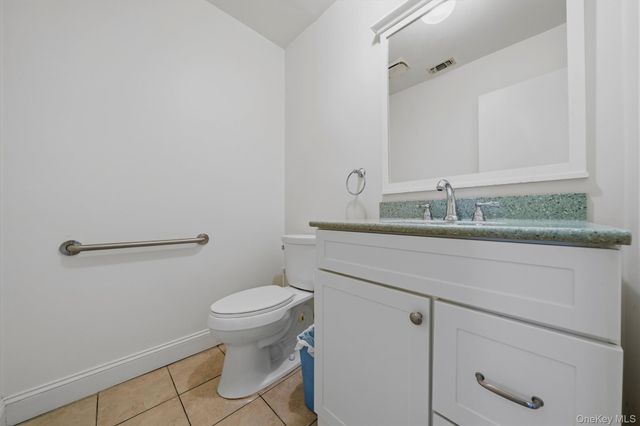 37 Candlestick Court, Warwick, NY 10990