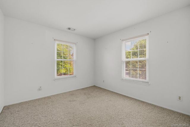 37 Candlestick Court, Warwick, NY 10990