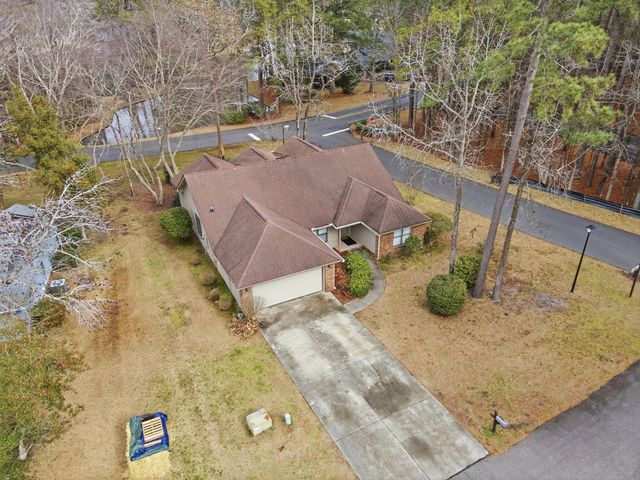 101 Hickory Dr., Conway, SC 29526