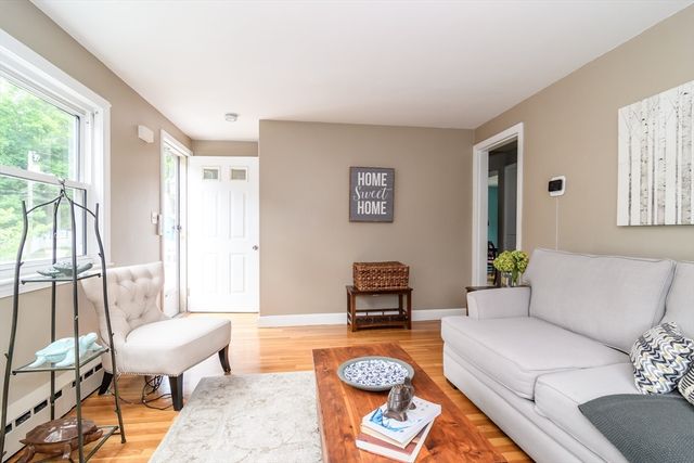 118 Brickel Rd, Stoughton, MA 02072