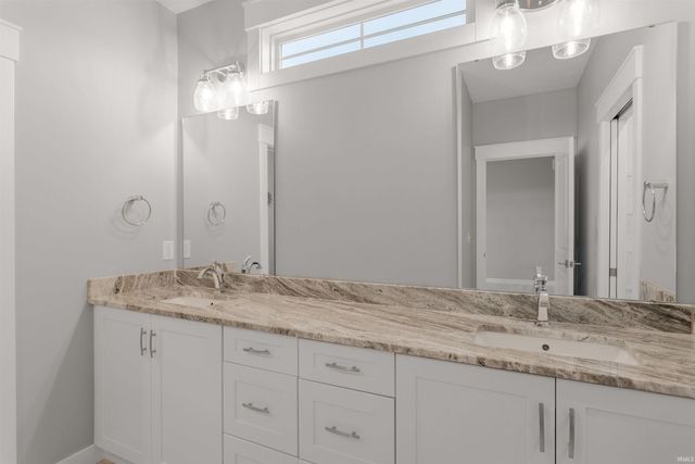 421 Shepherds Way, Osceola, IN 46561