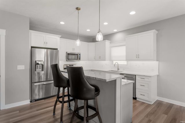 421 Shepherds Way, Osceola, IN 46561