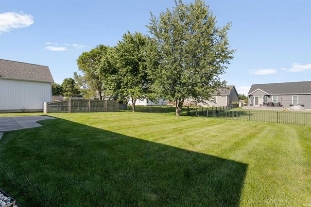 421 Shepherds Way, Osceola, IN 46561
