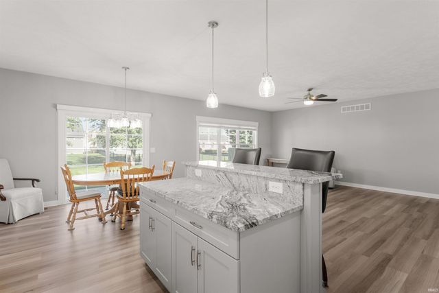 421 Shepherds Way, Osceola, IN 46561