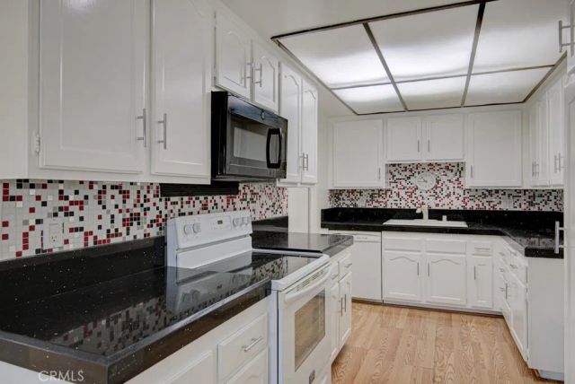 3219 Via Carrizo D, Laguna Woods, CA 92637