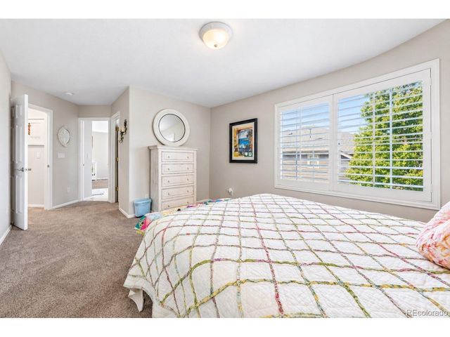 10392 Dunsford Dr, Lone Tree, CO 80124