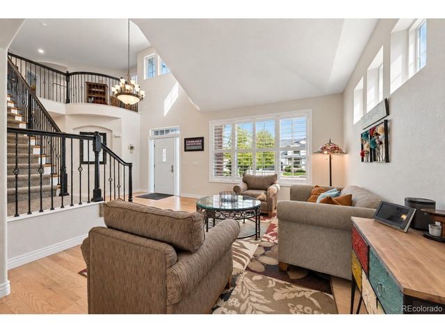 10392 Dunsford Dr, Lone Tree, CO 80124