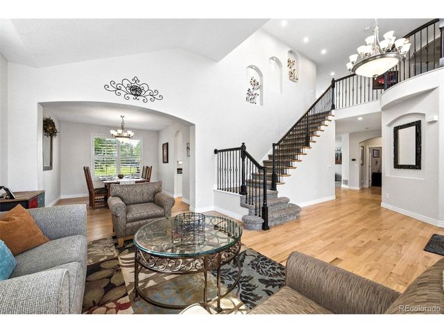 10392 Dunsford Dr, Lone Tree, CO 80124
