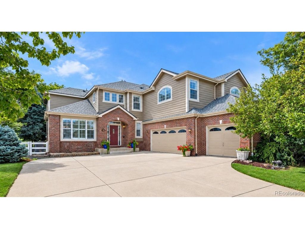 10392 Dunsford Dr, Lone Tree, CO 80124
