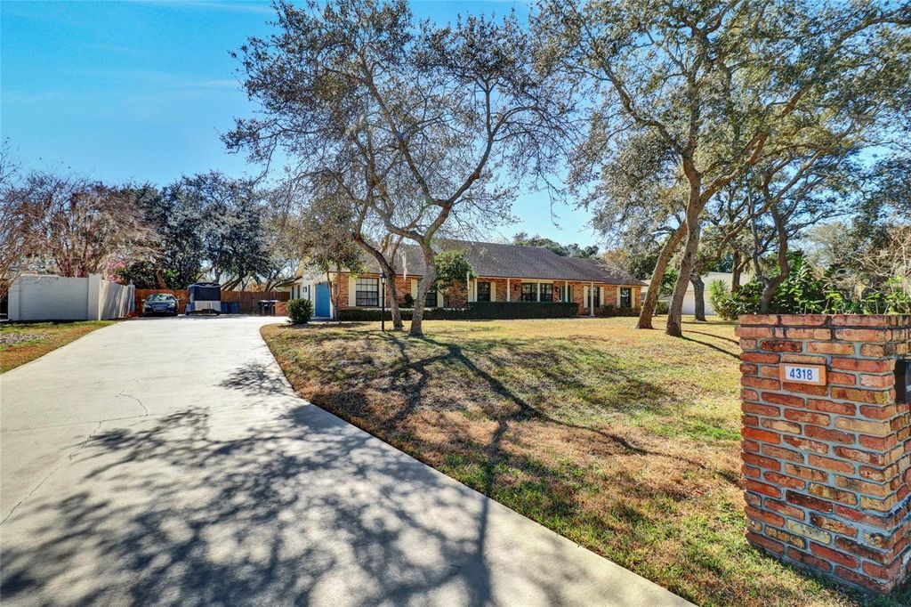 4318 WOODTREE LANE, Orlando, FL 32835