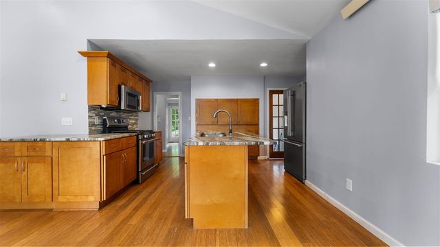 1006 Duncan Street, Ann Arbor, MI 48103