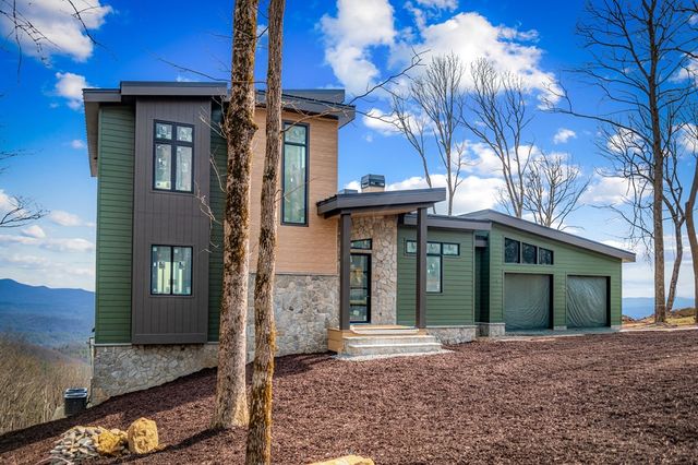 17 Pinhoti Pass, Ellijay, GA 30540