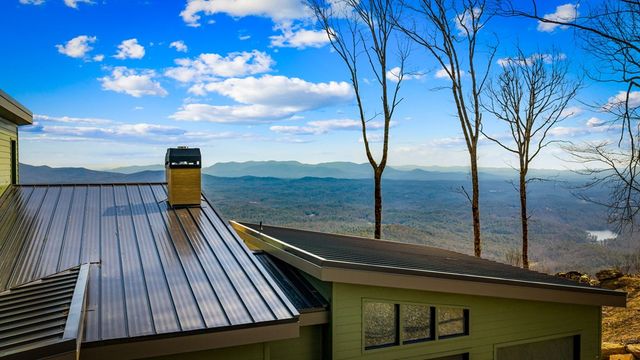17 Pinhoti Pass, Ellijay, GA 30540