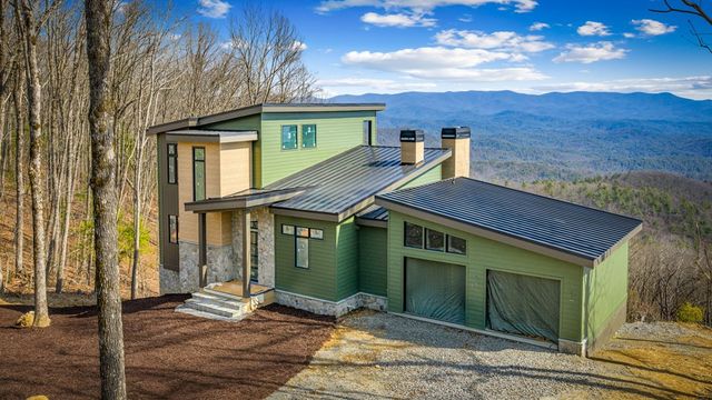 17 Pinhoti Pass, Ellijay, GA 30540