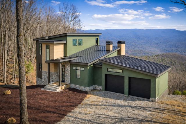 17 Pinhoti Pass, Ellijay, GA 30540