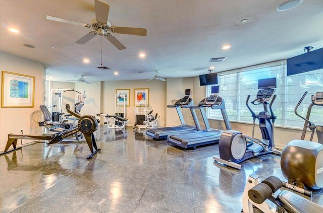 1200 GULF BOULEVARD 902, Clearwater Beach, FL 33767