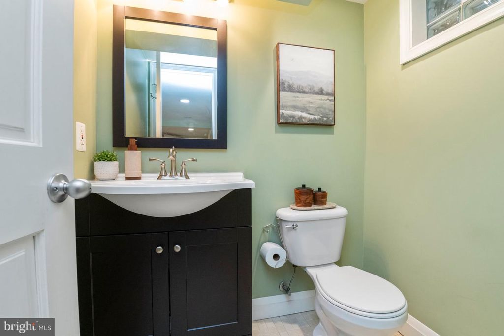 211 WILDEN DR, Towson, MD 21286