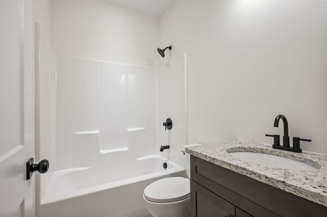 146 Simons Blvd, Morrison, TN 37357