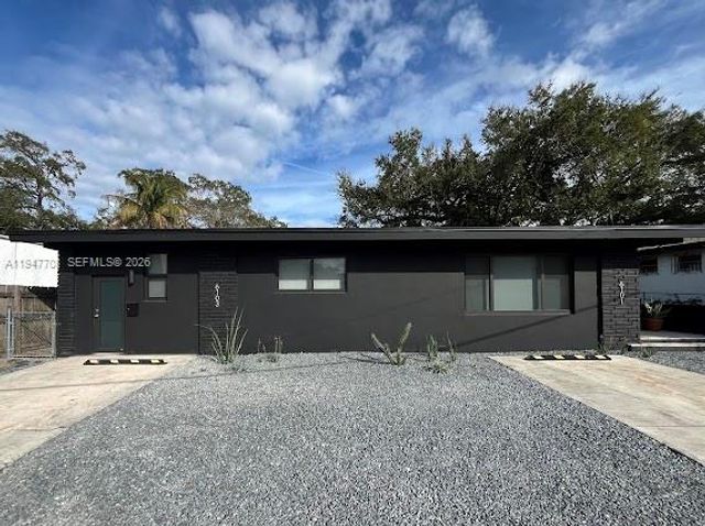 6101 NE Miami Ct 2, Miami, FL 33137