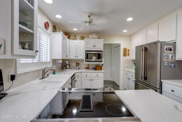 205 Austin Point Drive, Washington, NC 27889