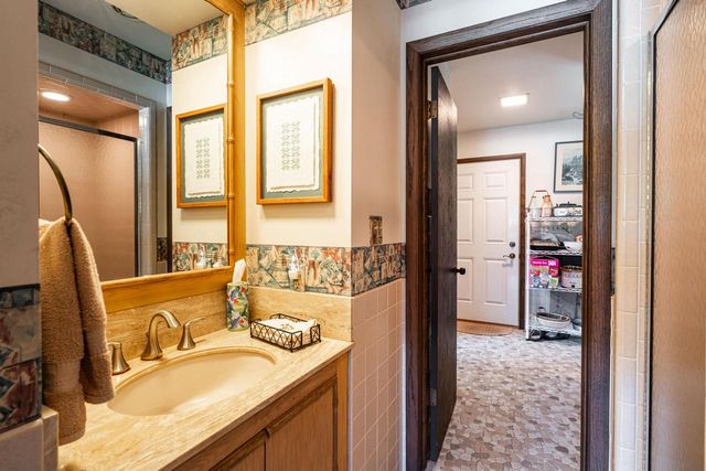 2460 Alta Louise PARKWAY, Brookfield, WI 53045