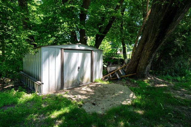 2460 Alta Louise PARKWAY, Brookfield, WI 53045