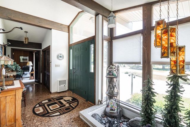 2460 Alta Louise PARKWAY, Brookfield, WI 53045