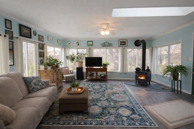 1392 W 300 N, La Porte, IN 46350