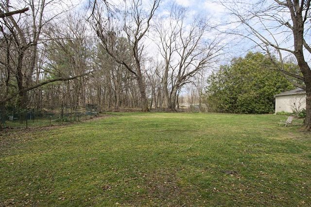 1392 W 300 N, La Porte, IN 46350