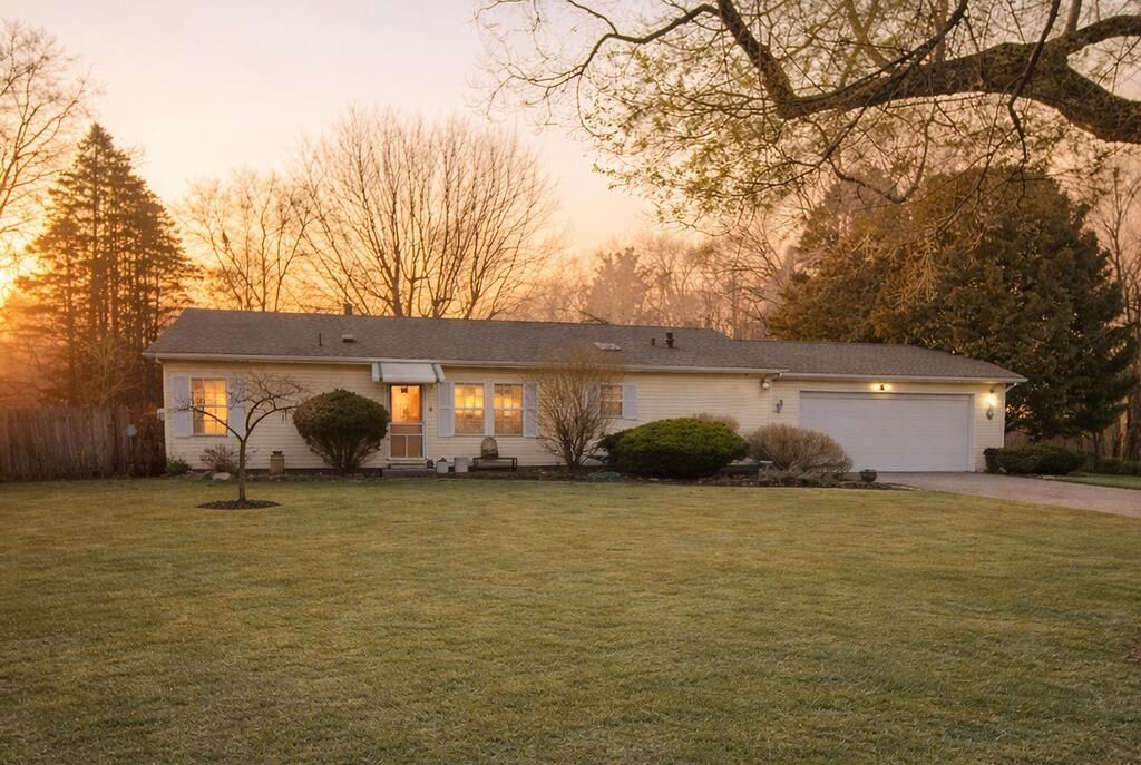 1392 W 300 N, La Porte, IN 46350