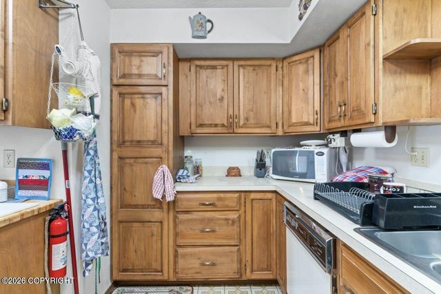 23675 Glacier View Drive, Eagle River, AK 99577