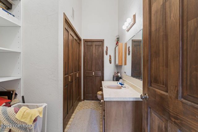 23675 Glacier View Drive, Eagle River, AK 99577