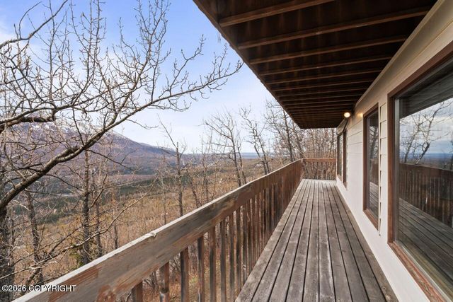 23675 Glacier View Drive, Eagle River, AK 99577