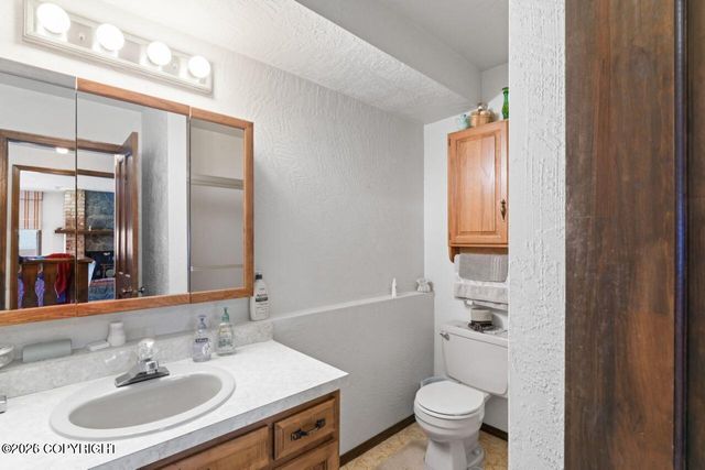 23675 Glacier View Drive, Eagle River, AK 99577