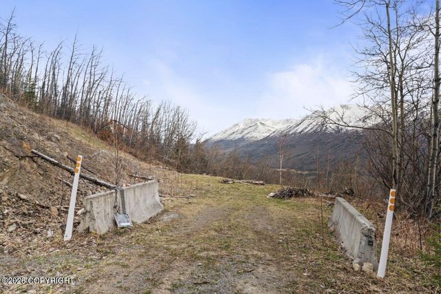 23675 Glacier View Drive, Eagle River, AK 99577