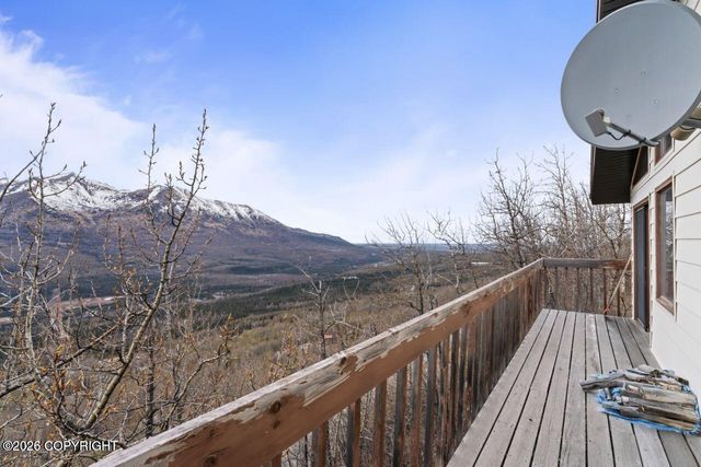 23675 Glacier View Drive, Eagle River, AK 99577