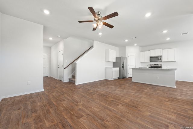 15735 Clove Spice, Von Ormy, TX 78073