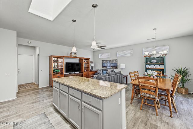 20031 N CLEAR CANYON Drive, Surprise, AZ 85374
