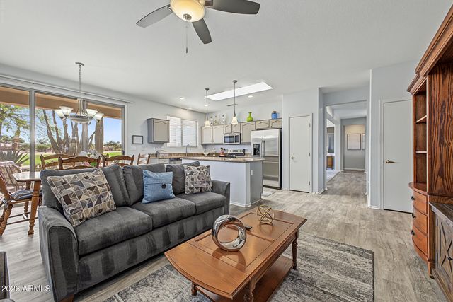 20031 N CLEAR CANYON Drive, Surprise, AZ 85374